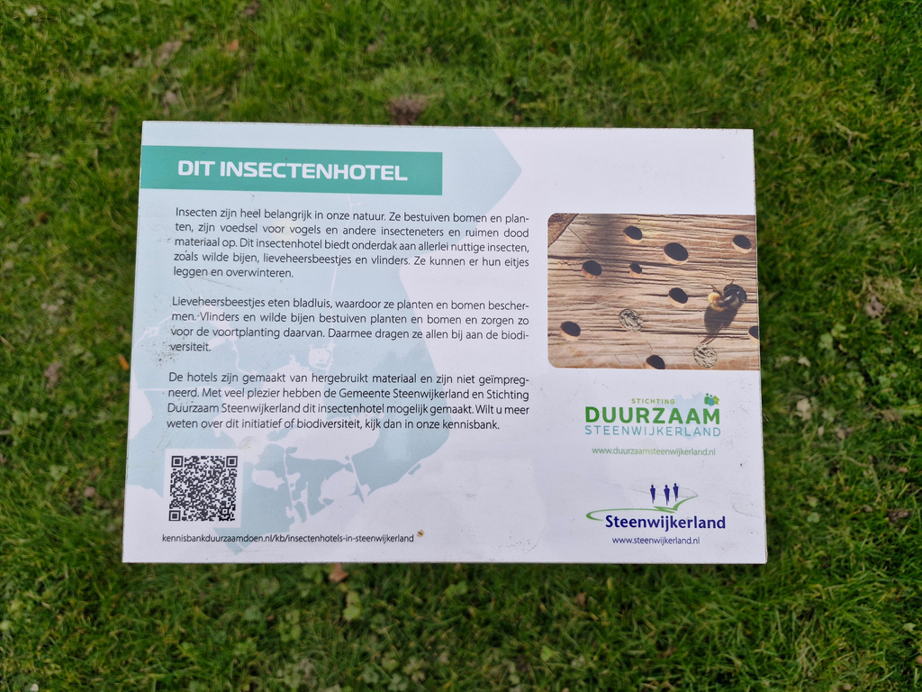 Insectenhotel 7 2 2025 Kerkbuurt dijk